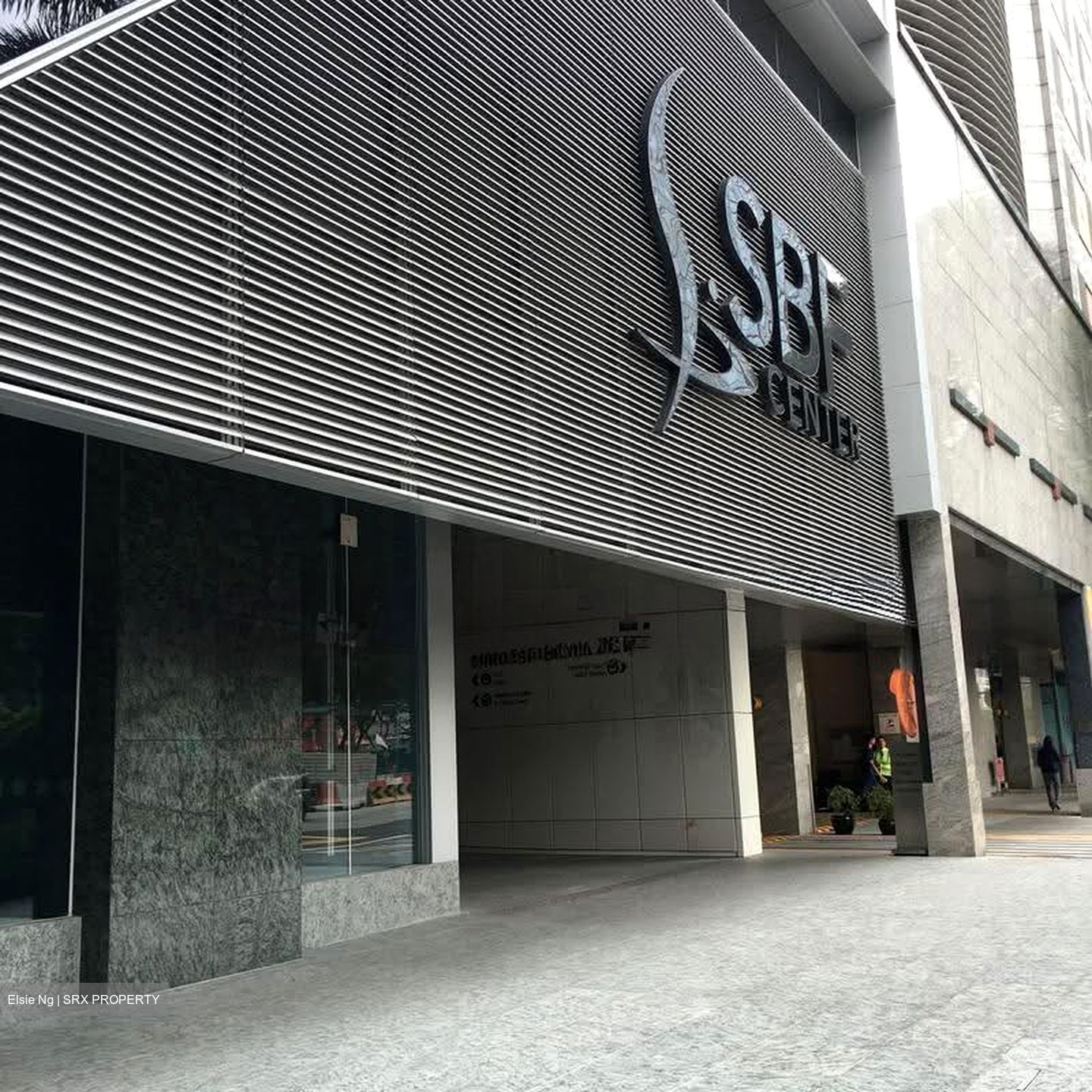 Sbf Center (D1), Retail #607288601